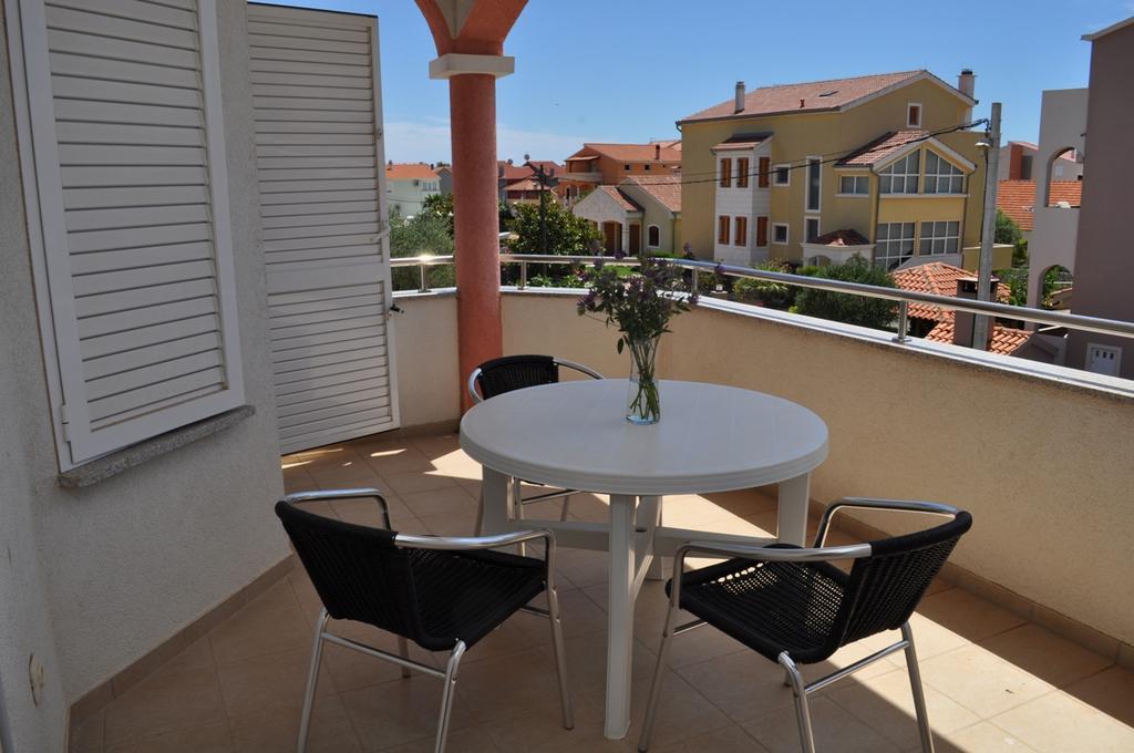 Apartmani Galeb Биоград-на-Мору Экстерьер фото